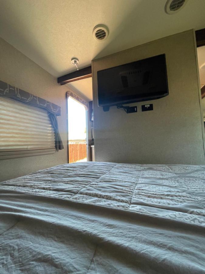Hotel Rv2 Stunning Rv Private Netflix Freeparking Moreno Valley Exteriér fotografie